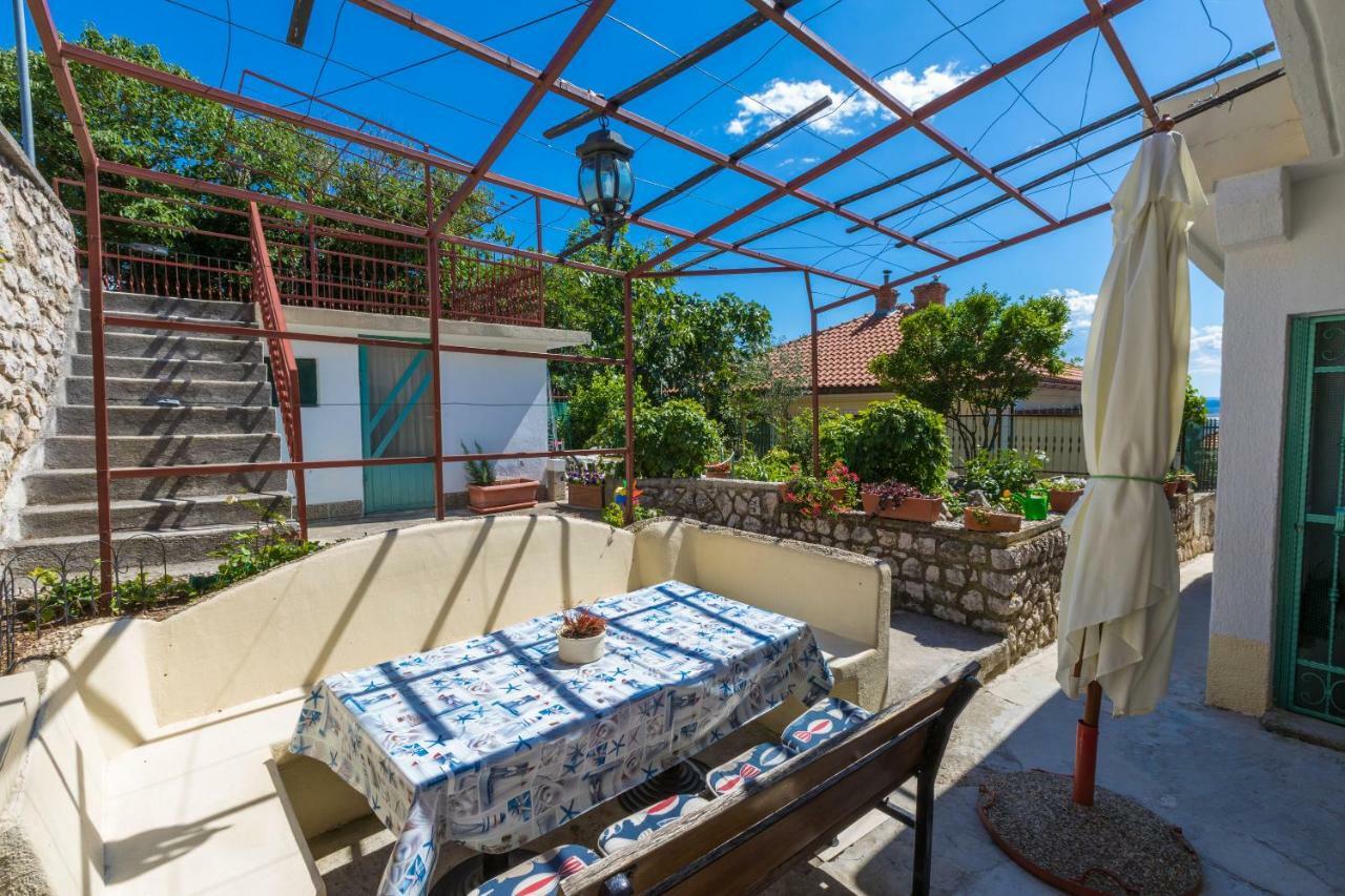 Apartment Kristina Dramalj Ngoại thất bức ảnh