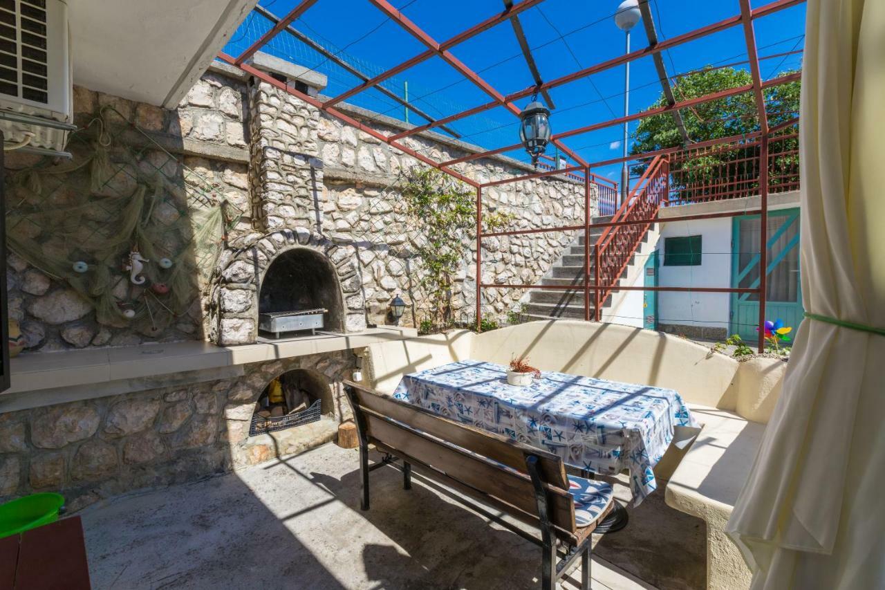 Apartment Kristina Dramalj Ngoại thất bức ảnh